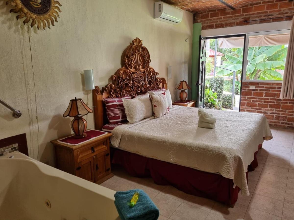 Casa De La Abuela Bed & Breakfast Ajijic Luaran gambar